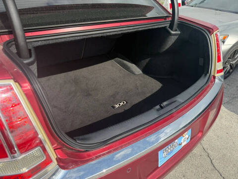 2011 Chrysler 300 C