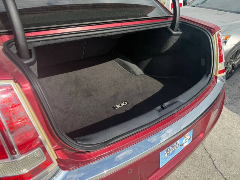 2011 Chrysler 300 C