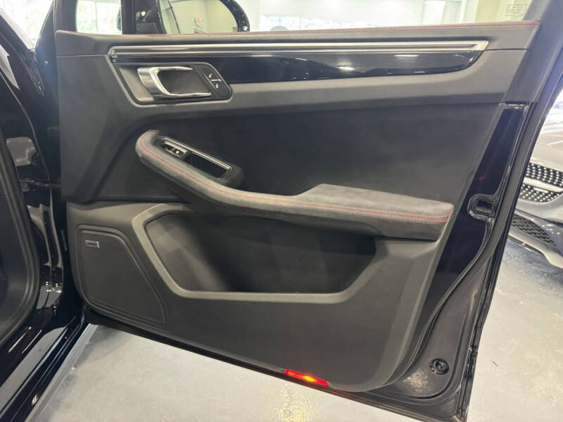 2017 Porsche Macan GTS