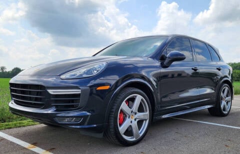 2016 Porsche Cayenne GTS