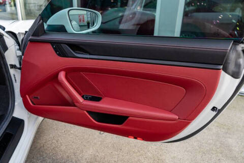 2024 Porsche 911 Carrera 4 GTS