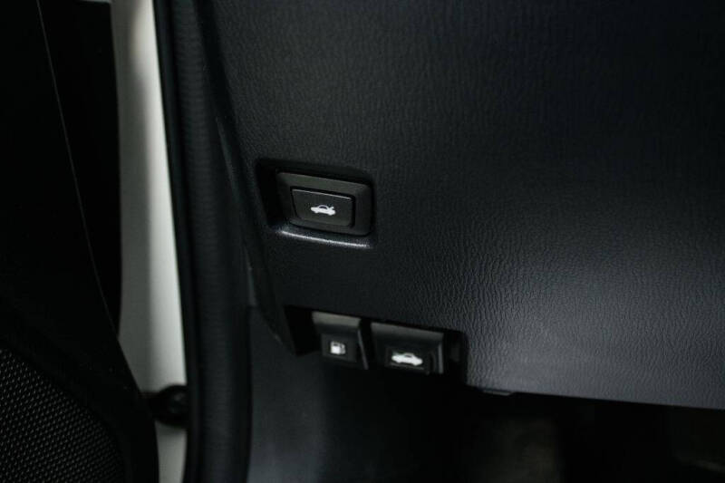 2017 Mazda MAZDA3 Sport