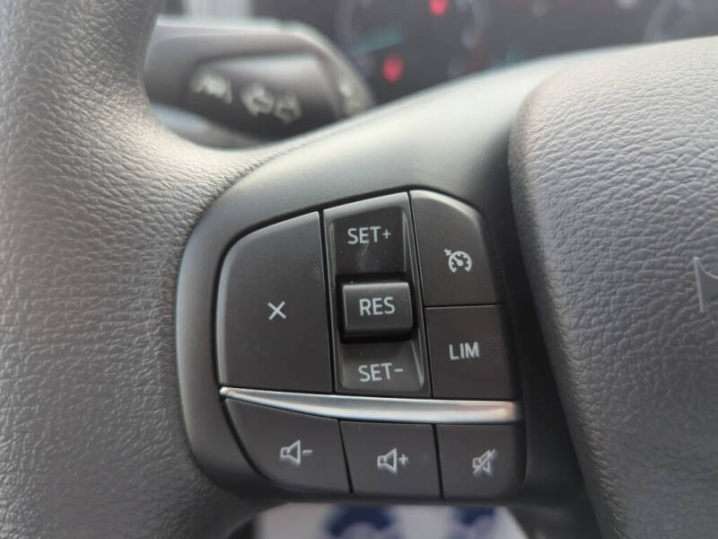 2025 Ford Transit 350 XLT