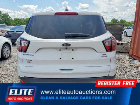 2017 Ford Escape SE