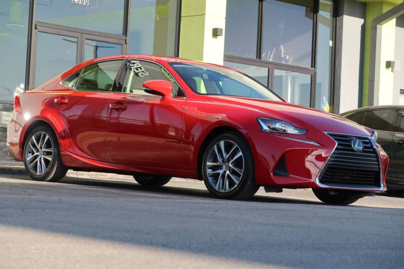 2019 Lexus IS 300