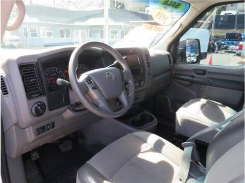 2016 Nissan NV
