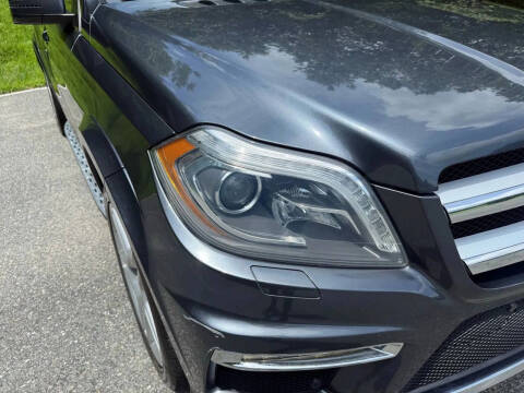 2014 Mercedes-Benz GL-Class GL 550 4MATIC