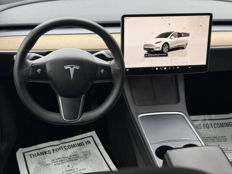 2023 Tesla Model Y Long Range