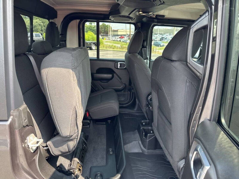2023 Jeep Gladiator Willys