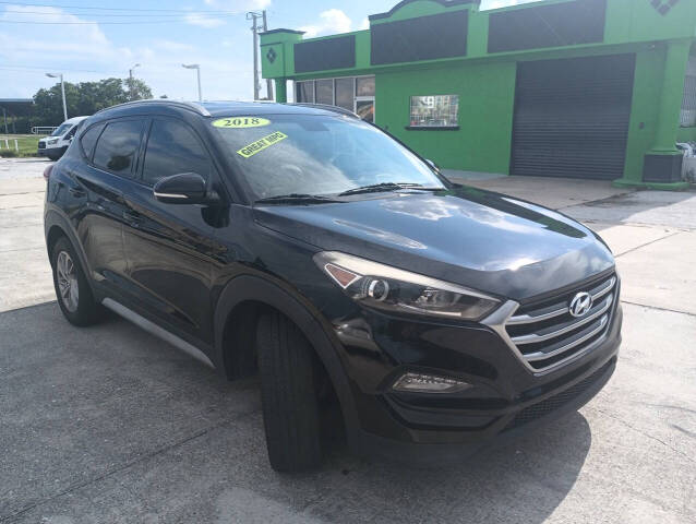 2018 Hyundai TUCSON for sale at Auto Outlet Of Manatee in Palmetto, FL