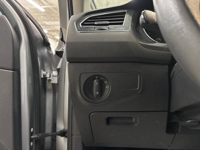 2019 Volkswagen Tiguan S 4Motion