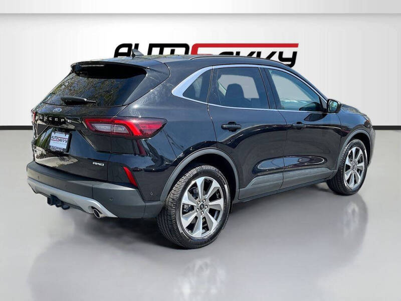 2024 Ford Escape Platinum