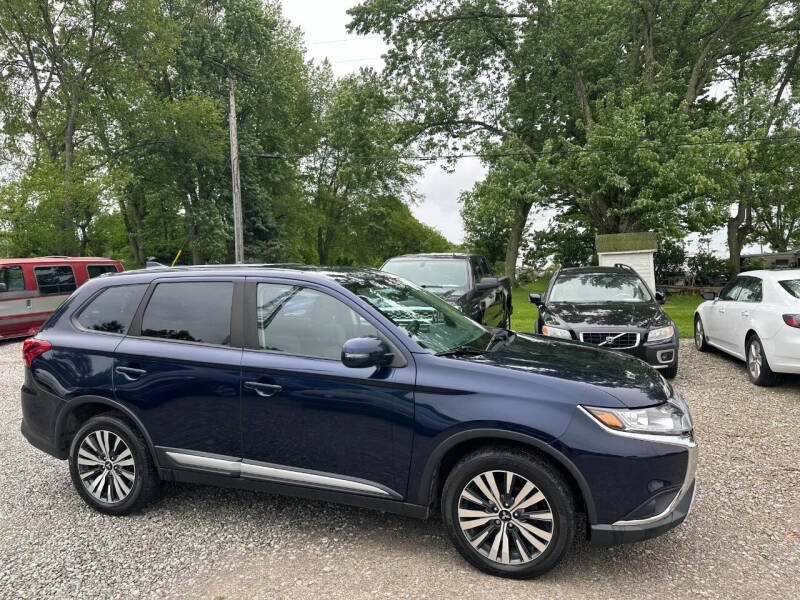 2019 Mitsubishi Outlander SE