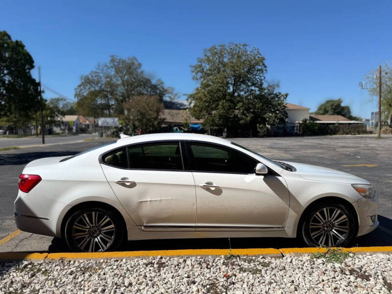 2014 Kia Cadenza Premium