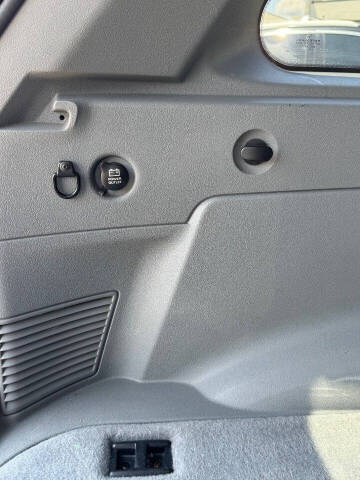 2005 Jeep Grand Cherokee Laredo