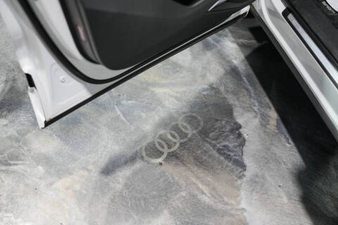 2019 Audi e-tron quattro Premium Plus