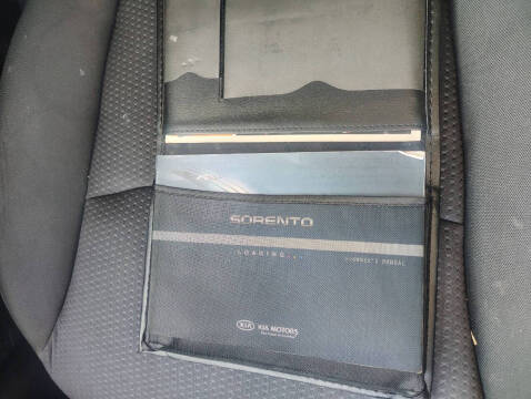 2011 Kia Sorento LX