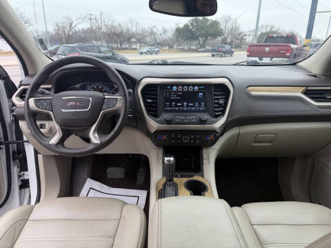 2019 GMC Acadia Denali