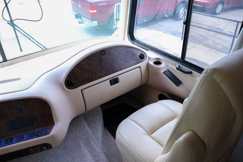 1998 Mountain Air MotorHome