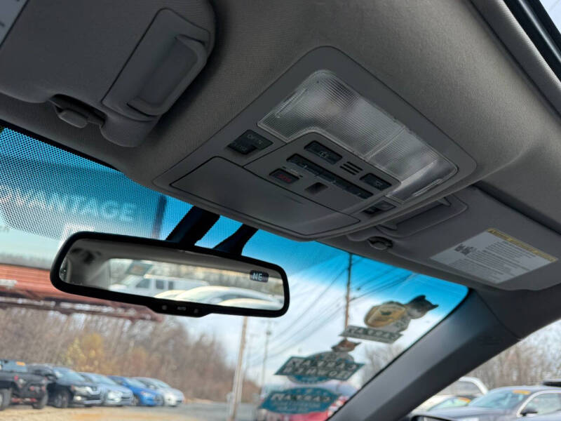 2012 Toyota Camry Hybrid XLE