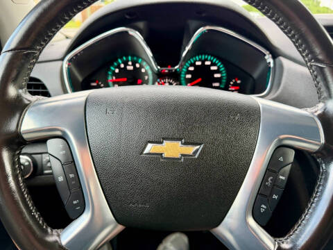 2017 Chevrolet Traverse LT