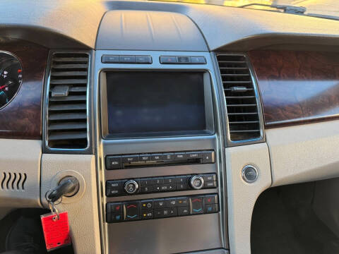 2012 Ford Taurus SEL