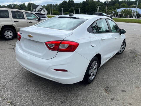2017 Chevrolet Cruze LS Auto