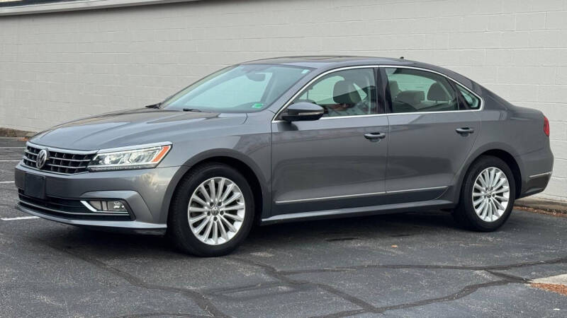 2016 Volkswagen Passat SE