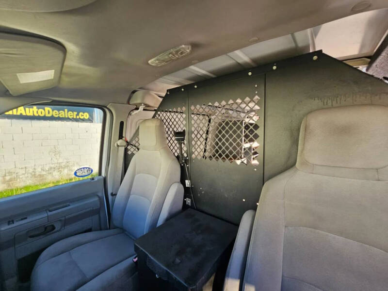 2013 Ford E-Series E-150