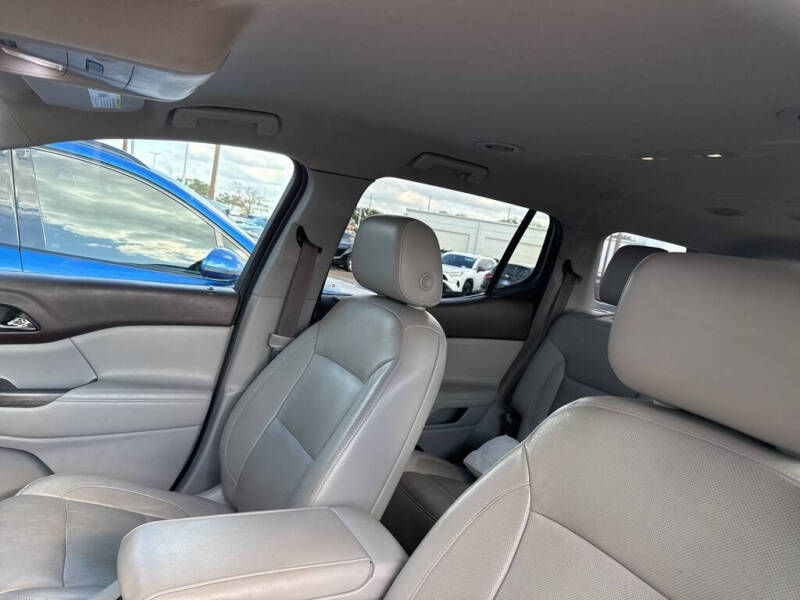 2017 GMC Acadia SLT-2