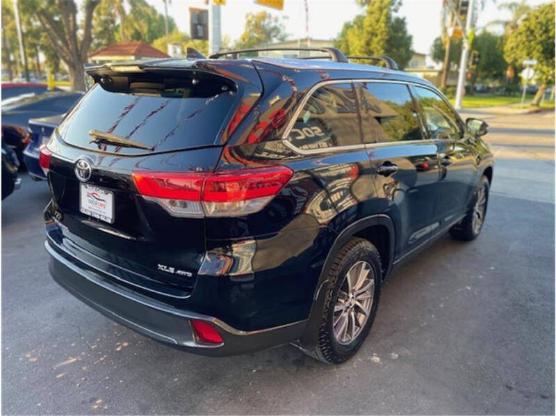 2017 Toyota Highlander