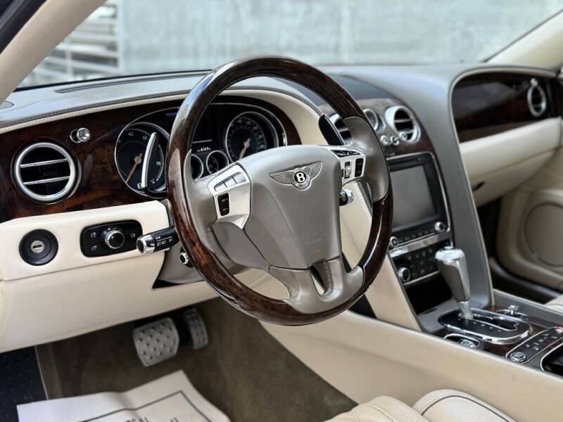 2016 Bentley Flying Spur V8