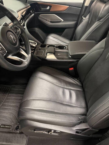 2022 Acura MDX w/Tech