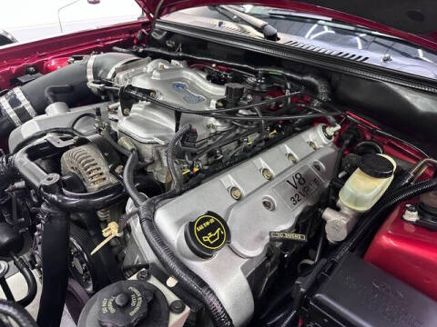 2001 Ford Mustang SVT Cobra