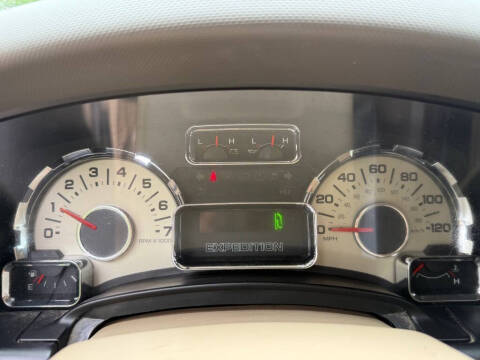 2011 Ford Expedition XLT