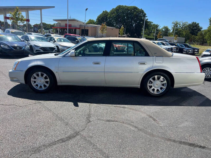 2009 Cadillac DTS