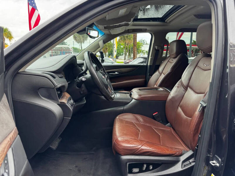 2015 Cadillac Escalade Premium