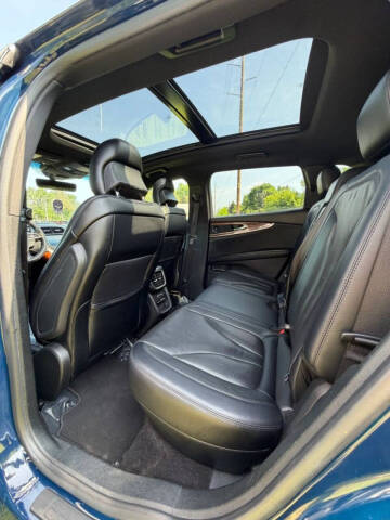 2019 Lincoln Nautilus Reserve
