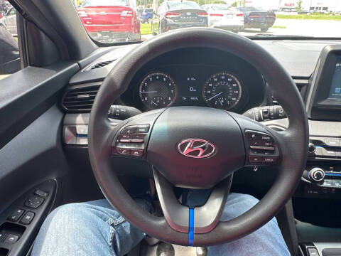 2020 Hyundai Veloster 2.0L
