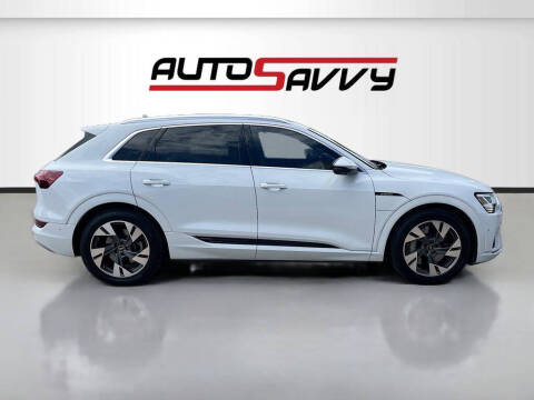 2021 Audi e-tron quattro Premium Plus