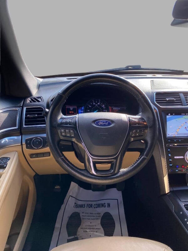 2017 Ford Explorer Limited