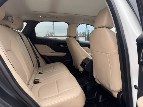 2017 Jaguar F-PACE 35t Premium