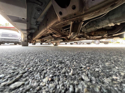 2006 Toyota Tacoma X-Runner V6