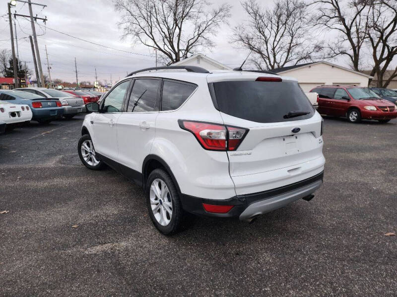 2018 Ford Escape SE