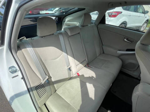 2012 Toyota Prius One