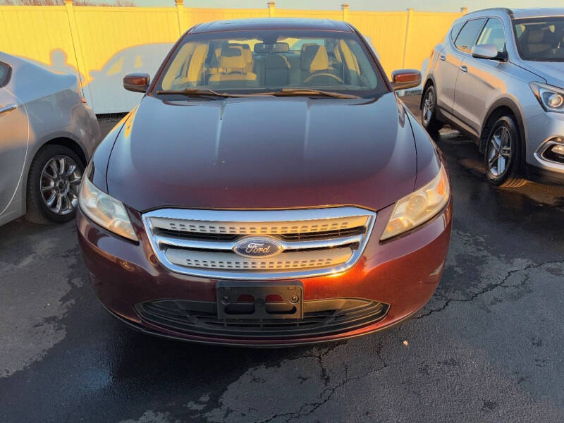 2011 Ford Taurus SEL