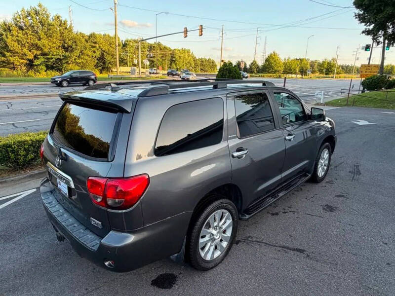 2011 Toyota Sequoia Platinum