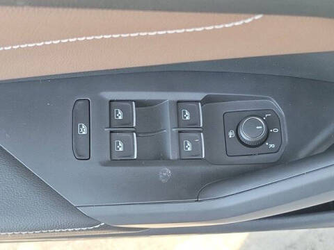 2025 Volkswagen Jetta SEL