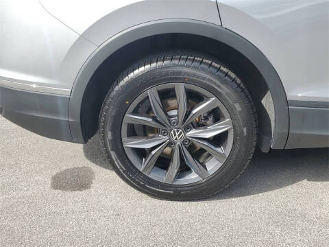 2023 Volkswagen Tiguan SE