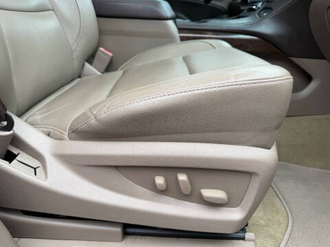 2017 Chevrolet Suburban LT